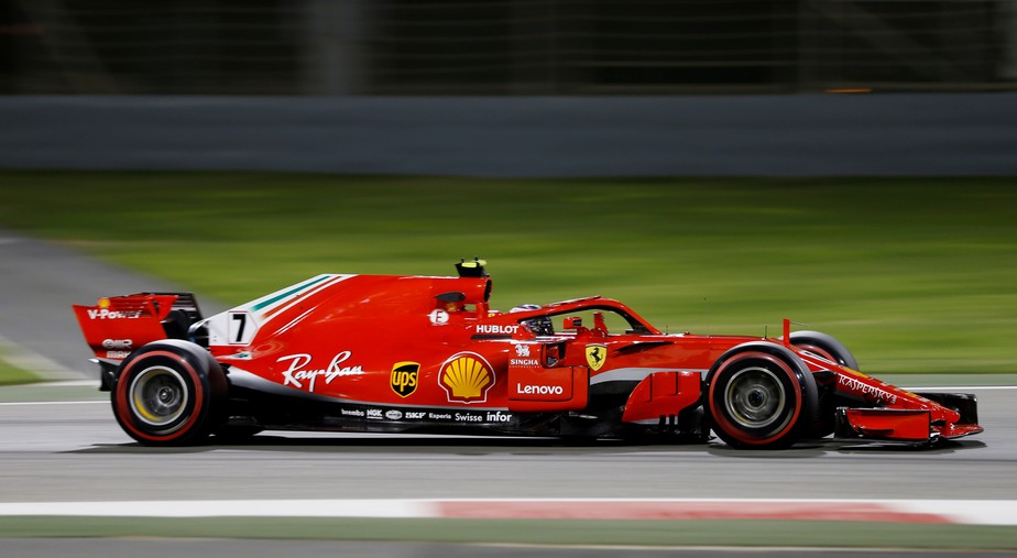 Ferrari faz dobradinha no Barein com Raikkonen na frente de Vettel