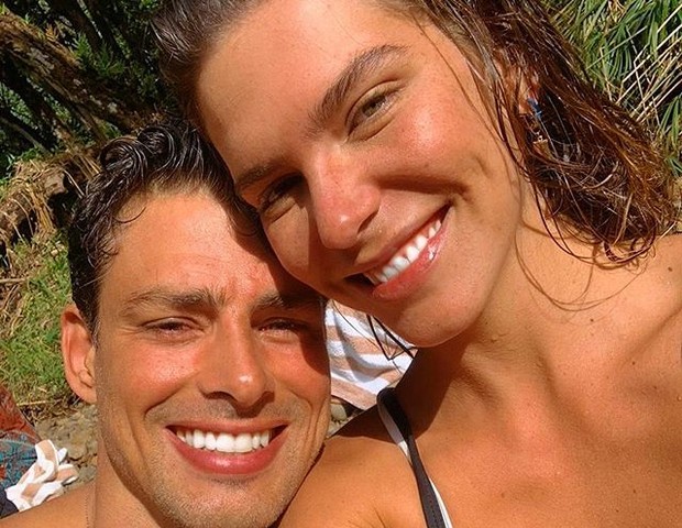Cauã Reymond e Mariana Goldfarb (Foto: Reprodução/Instagram)