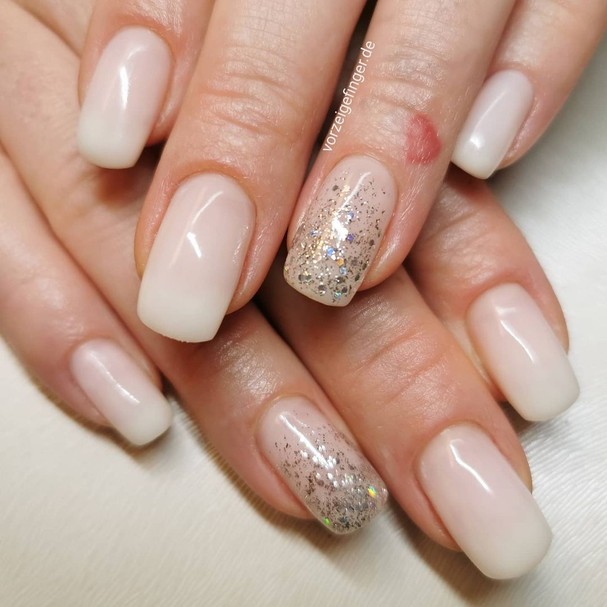 Unha Baby Boomer E A Nail Art Perfeita Para Quem Curte Algo Mais Discreto Revista Glamour Unhas