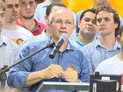 PMDB lança ex-governador Hartung como candidato ao governo do ES
