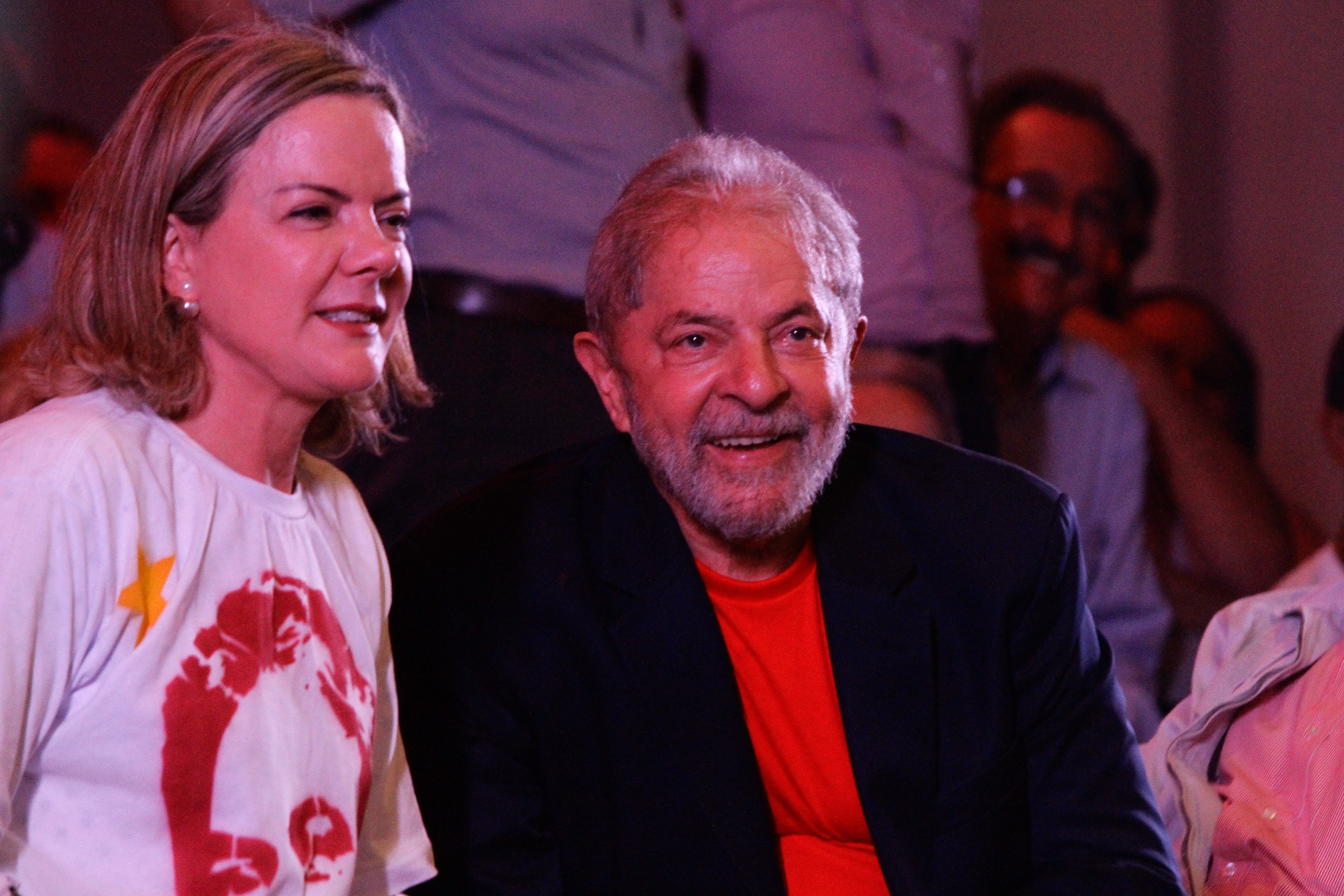 Gleisi Hoffmann e o ex-presidente Luiz Inácio Lula da Silva (Foto: Getty Images)