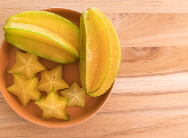 Carambola: conheça os benefícios e aprenda 6 receitas com a fruta (Foto: Getty Images)