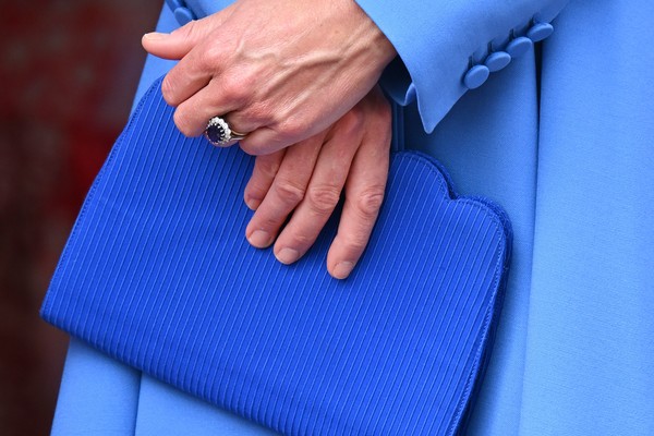 A aliança da duquesa Kate Middleton (Foto: Getty Images)