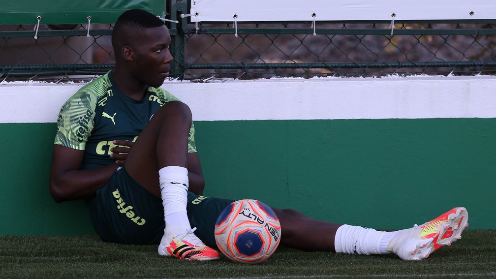 A vez de Patrick de Paula: joia da base agrada e pode ter sequência no Palmeiras