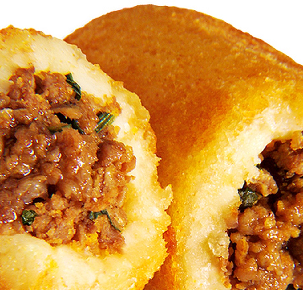 Bolinhos De Batata Recheados Com Carne Moida Receitas Receitas Pra fazer os tacos dourados comece colocando uma frigideira no fogo com um pouco de óleo e refogue nela. bolinhos de batata recheados com carne moida