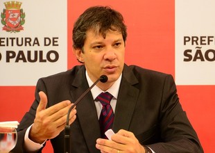 Haddad anuncia novas regras para comida de rua (Foto: Bruno Ulivieri / Brazil Photo Press) Haddad anuncia novas regras para comida de rua (Foto: Bruno Ulivieri / Brazil Photo Press)