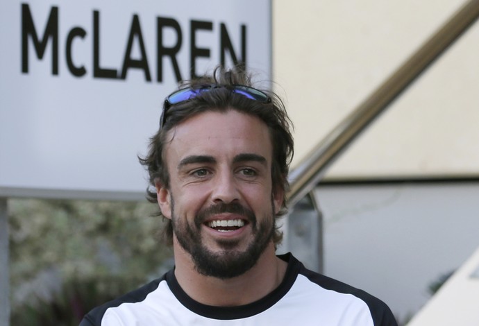 Fórmula 1 Fernando Alonso treino GP do Bahrein (Foto: AP)