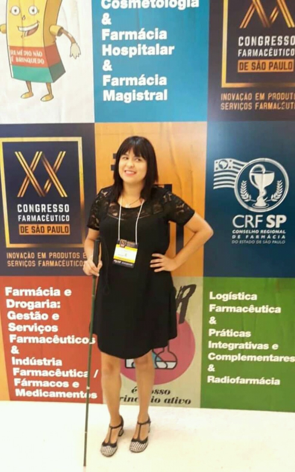 Farmacêutica de Praia Grande foi a primeira deficiente visual a apresentar um trabalho em importante congresso da área. — Foto: Arquivo Pessoal