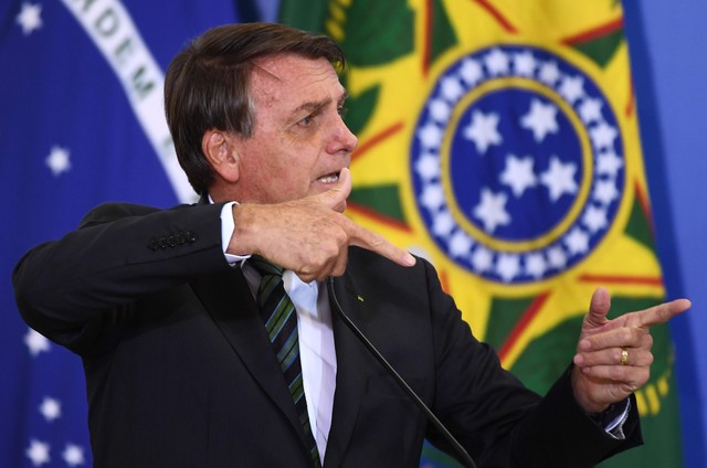 A operação 'Segura o Bolsonaro' está em curso no Palácio do Planalto