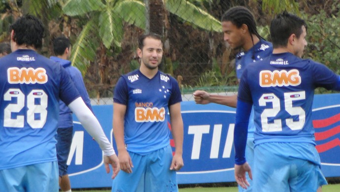 Éverton Ribeiro conta com a força da torcida para buscar mais uma vitória