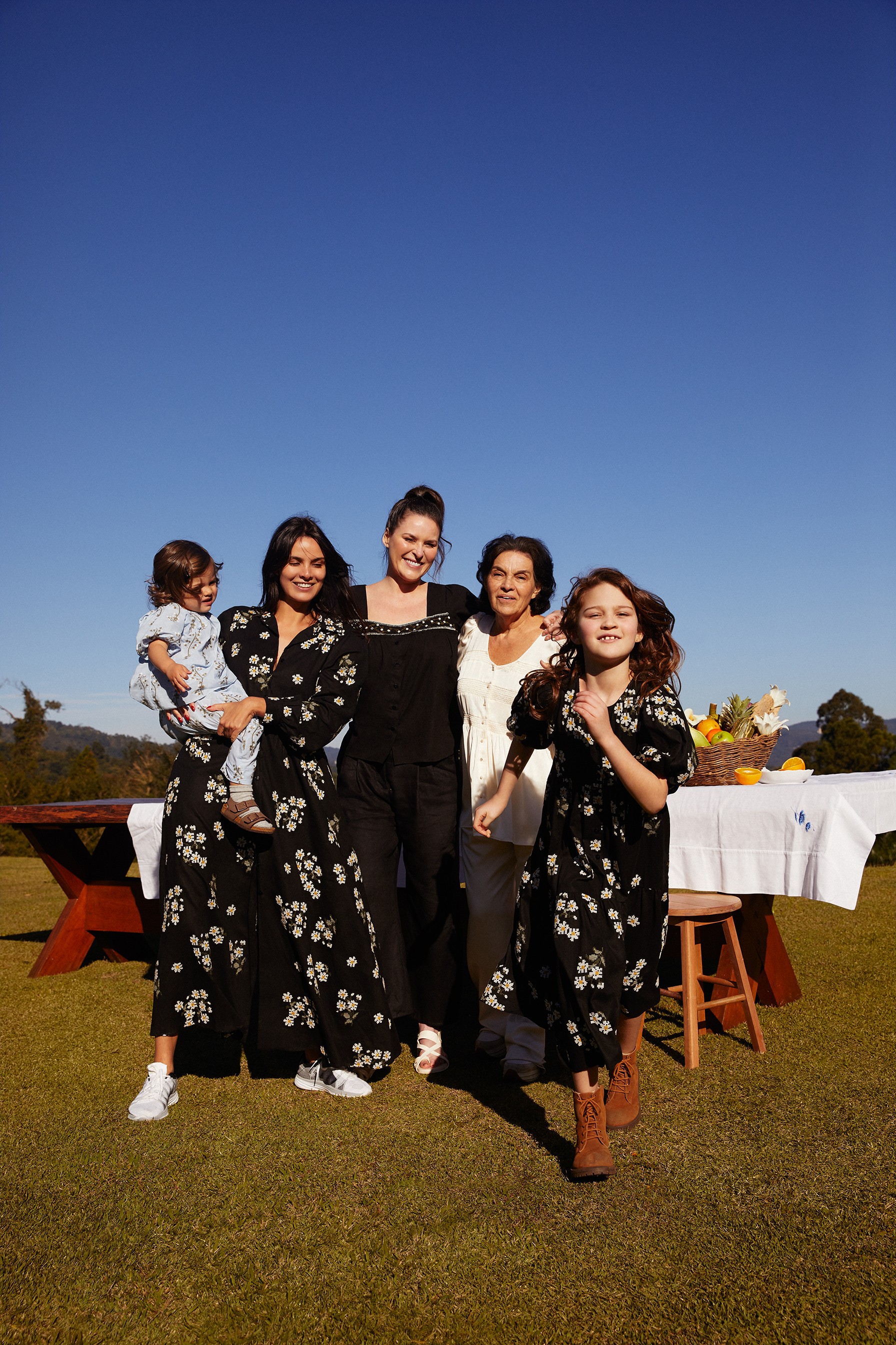 Cris lança cápsula Margaritas com fotos exclusivas com sua família (Foto: Divulgação)