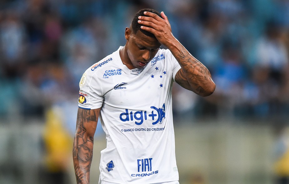 Cruzeiro depende de combinação de resultados para se salvar; veja cenário da rodada final
