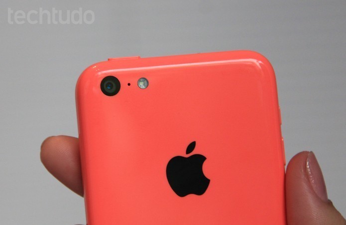 iPhone 5C possui o melhor custo x benefício (Foto: Isadora Díaz/TechTudo) 