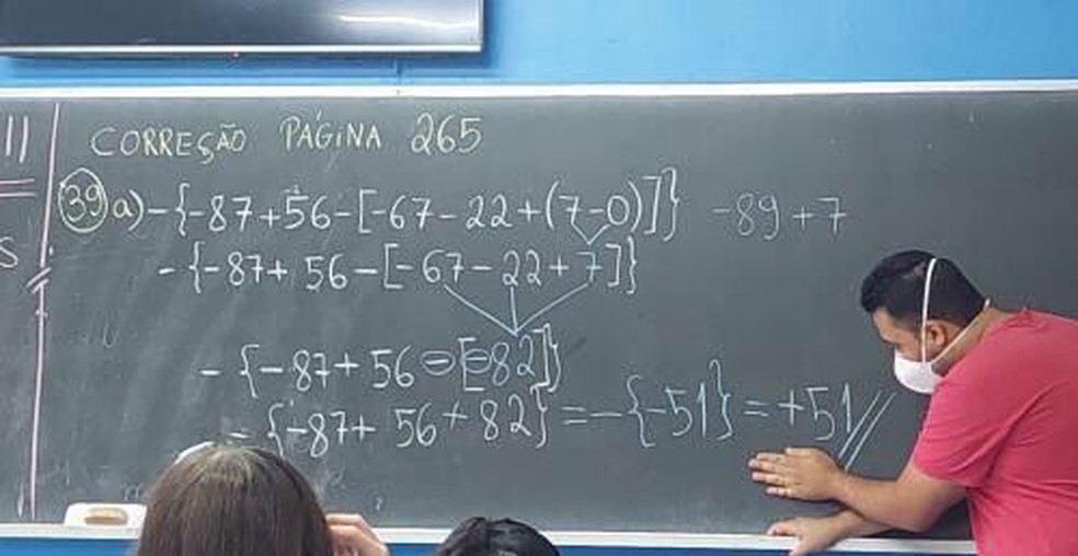 Danilo é professor de matemática e se formou em pedagogia — Foto: Arquivo pessoal