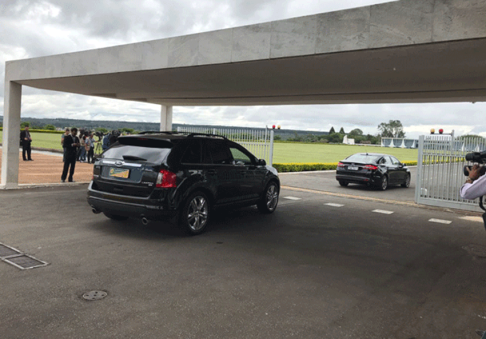Autoridades foram ao Palácio da Alvorada para reunião dos conselhos com Michel Temer (Foto: Guilherme Mazui/G1)