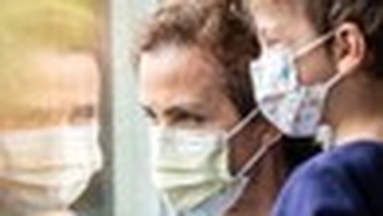 Coronavírus: "Aguentem firme", diz pediatra Daniel Becker