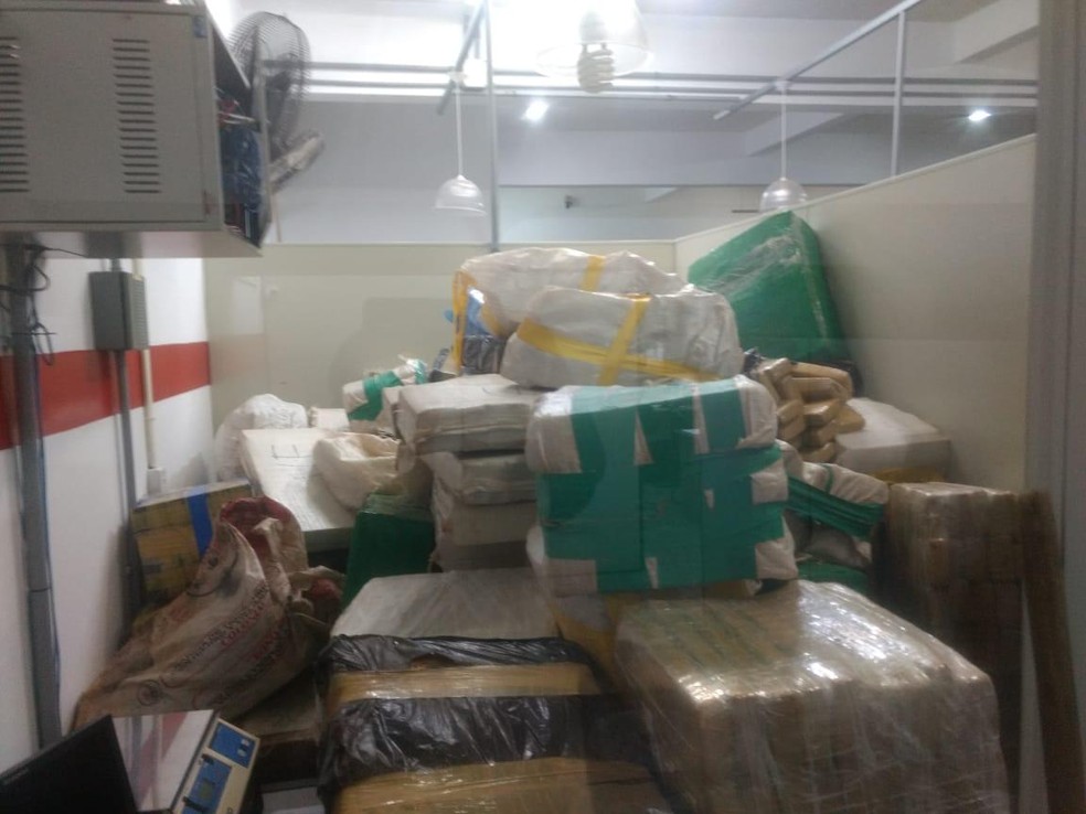 Oito são presos com 4,6 toneladas de maconha escondidas em carreta em Atibaia — Foto: Arquivo Pessoal