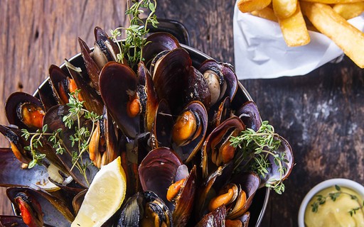 Conheça os diferentes mariscos: ostras, vôngoles, vieiras e mexilhões ...