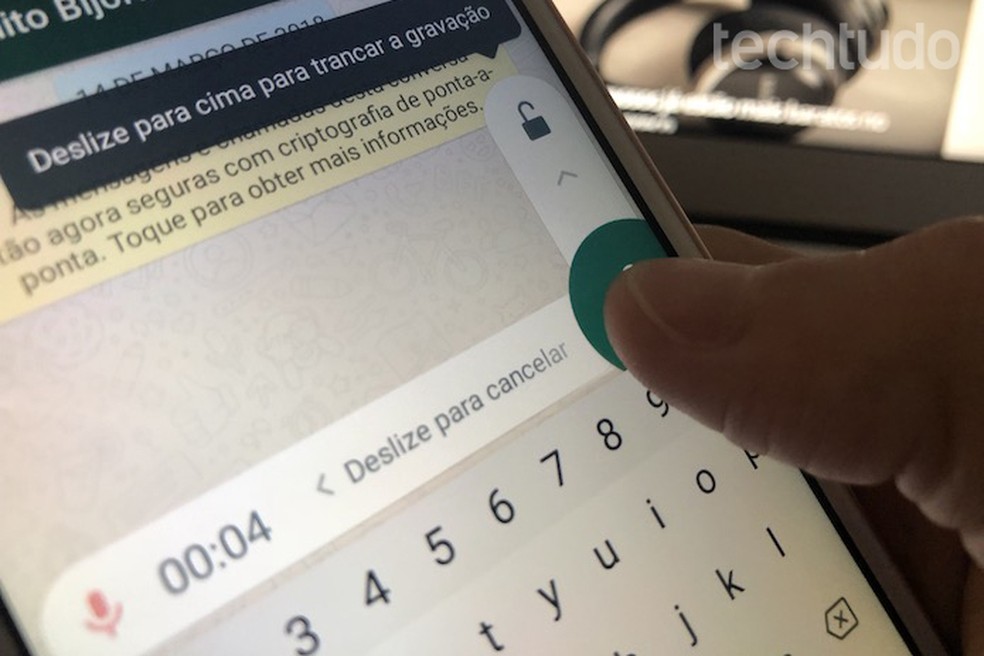 WhatsApp parou de mostrar a confirmação de leitura em mensagens de voz — Foto: Helito Beggiora/TechTudo
