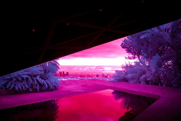 Fotógrafa transforma deserto californiano em paisagem cor-de-rosa (Foto: Divulgação)