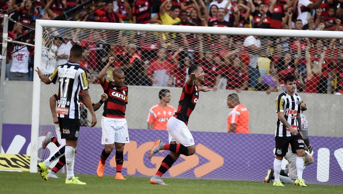 Lédio aponta melhor Fla do Brasileiro  e elogia mexida de técnico do Santos