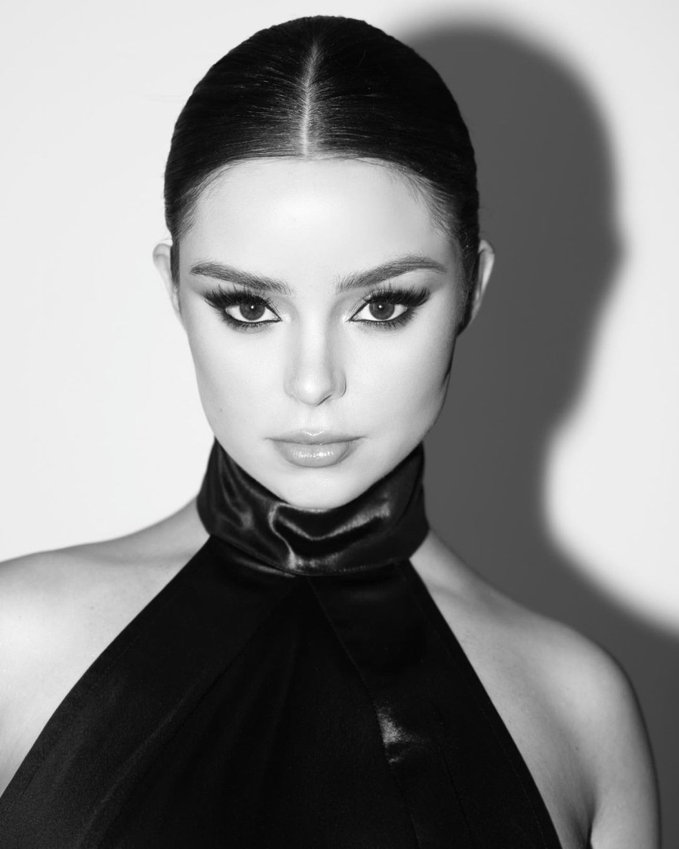 A modelo inglesa Demi Rose — Foto: reprodução/Instagram