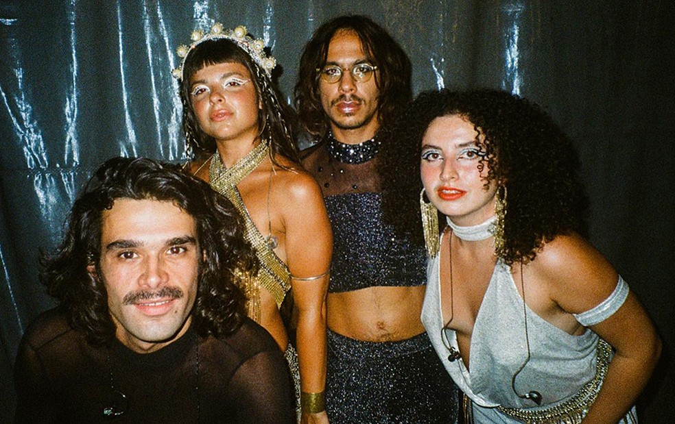 A banda carioca Bala Desejo é forte candidata ao prêmio de Melhor Grupo de MPB — Foto: Reprodução / Facebook Bala Desejo