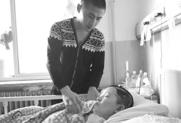 Chinesa entrou em coma após ataque do namorado (Foto: Weibo)