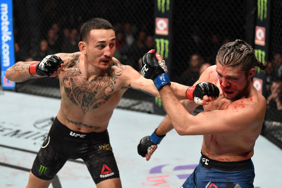 Max Holloway se surpreendeu com a resistÃªncia de Brian Ortega â?? Foto: Getty Images