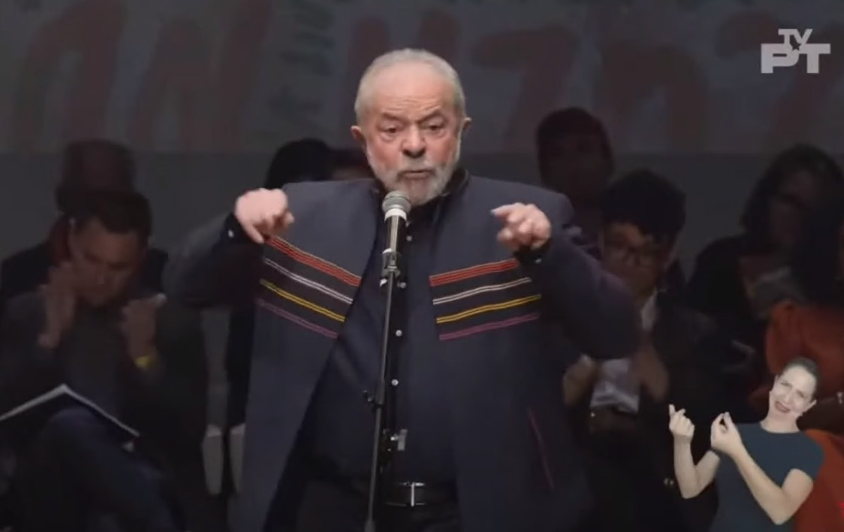 Programa de governo de Lula prev&ecirc; compromisso com desmatamento zero