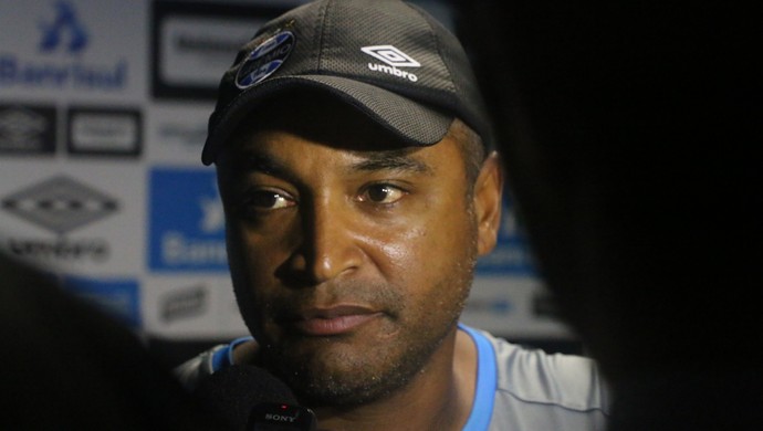 Para jornalista, Grêmio vive momento mais preocupante da Era Roger
