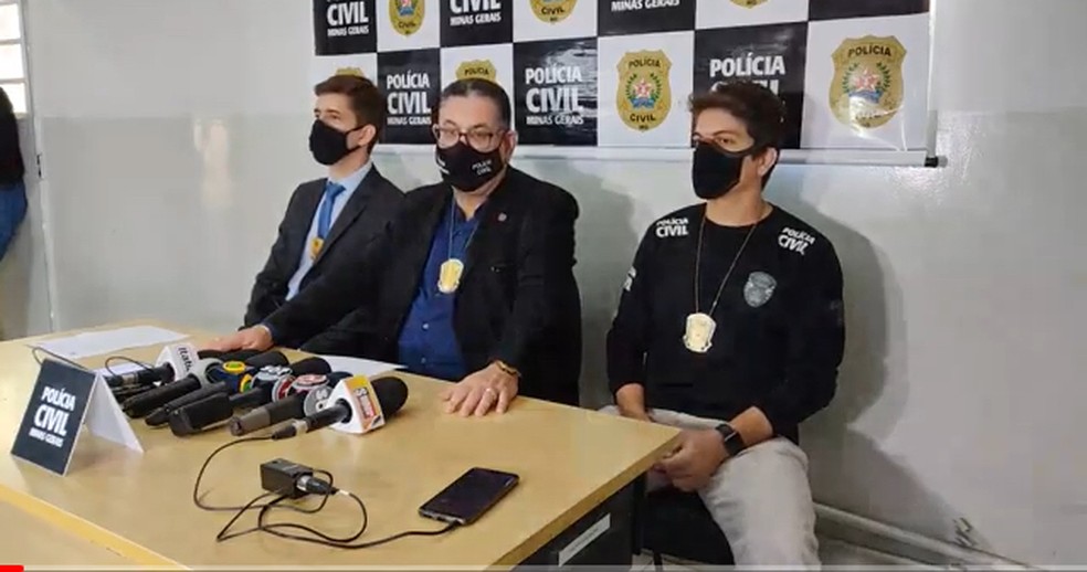 Delegados da Polícia Civil durante entrevista coletiva sobre Operação 'Saxa Montis', em BH. — Foto: Polícia Civil