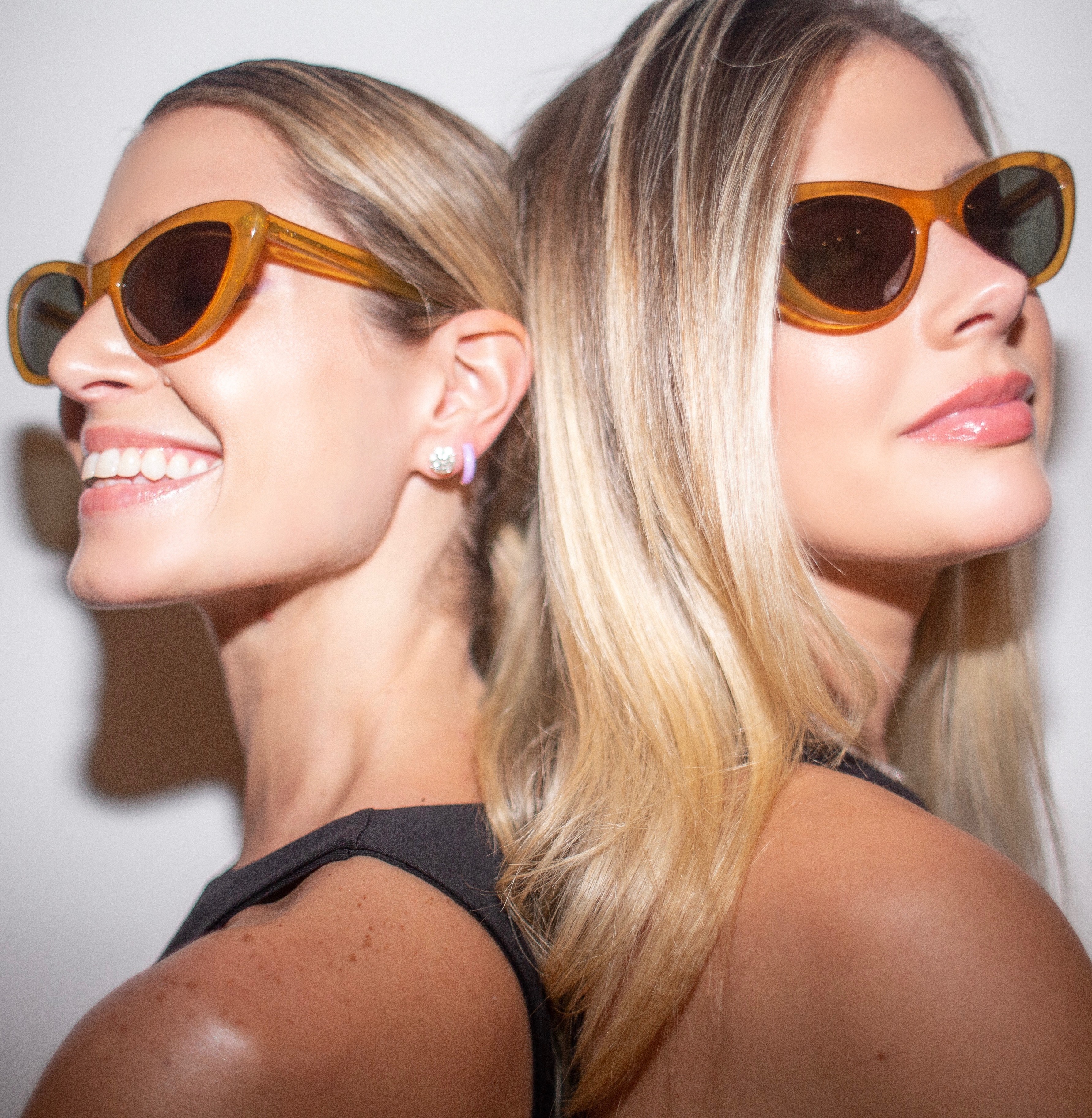 Helena Bordon e Lala Rudge lançam collab de óculos de sol (Foto: Divulgação)