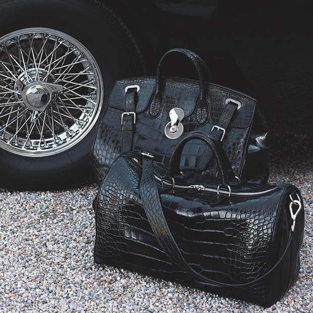 A mala de mão certa pode dar um toque estiloso, além de prático, a sua viagem. Na foto: Ralph Lauren (Foto: Divulgação)