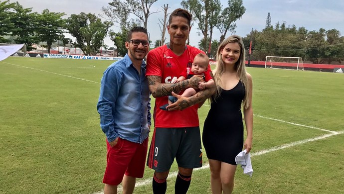 O pequeno Paollo conheceu o xará no Maracanã (Foto: Rodrigo Guerreiro/ Arquivo pessoal)