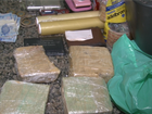 PM prende trio com mais de 2 kg de pasta base de cocaína, em Cacoal, RO
