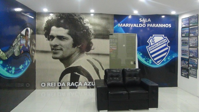Sala Paranhos foi construída para receber torcedores e jogadores no Mutange (Foto: Denison Roma / GloboEsporte.com)