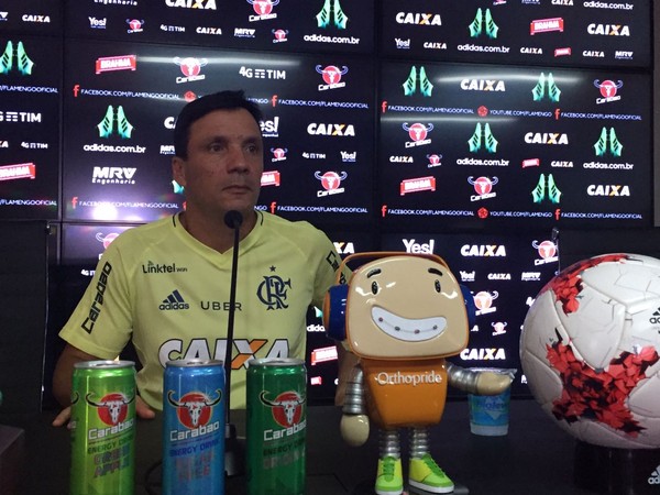Zé vira canhão para Fla-Flu e diz que aguarda Rômulo para definir time