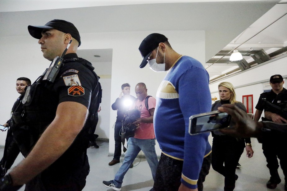 O policial militar Claudio Rafael Bernardino é preso e apontado como chefe de uma quadrilha que furta combustíveis em dutos da Transpetro