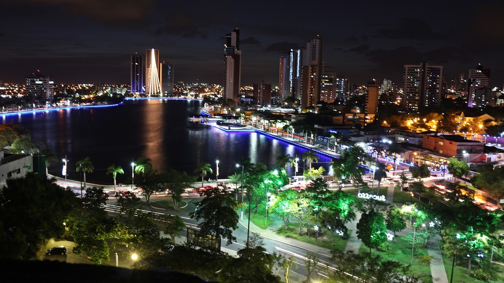 Campina Grande recebe iluminação especial para o Natal 