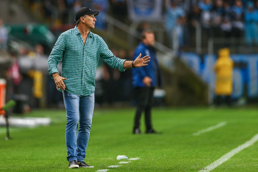 Renato Gaúcho demonstrou satisfação com desempenho da equipe — Foto: Lucas Uebel / Grêmio, DVG