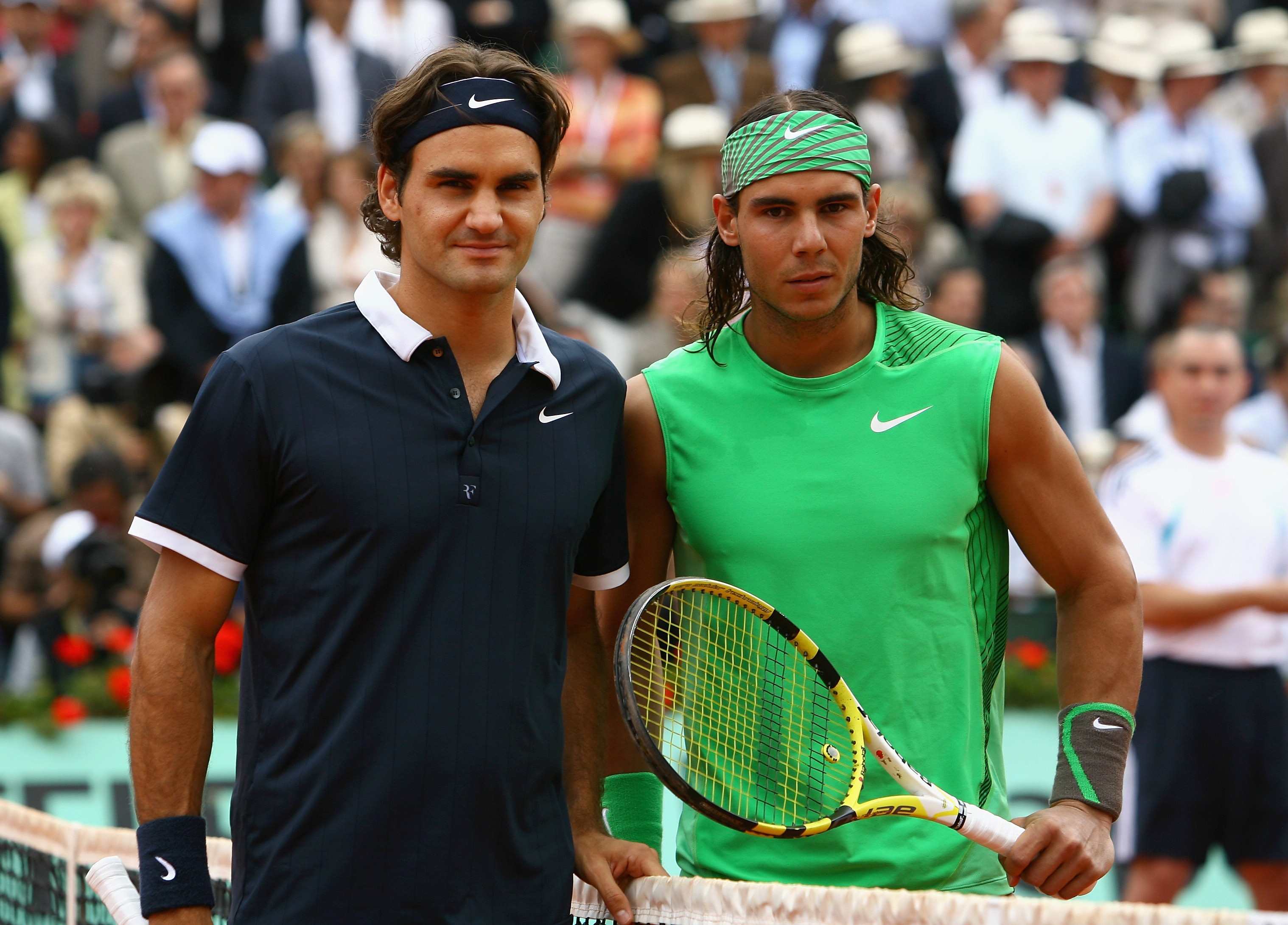 Roger Federer e Rafael Nadal na final de Roland Garros de 2008; o espanhol levou o caneco (Foto: Getty Images)
