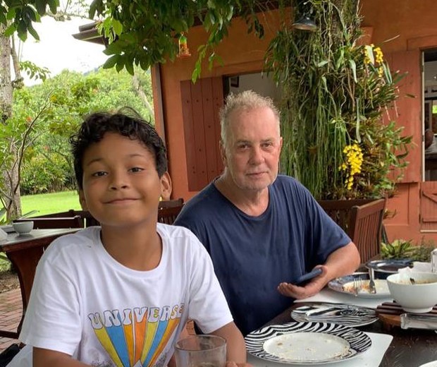 Luiz Fernando Guimarães e o filho, Dante (Foto: Reprodução/Instagram)
