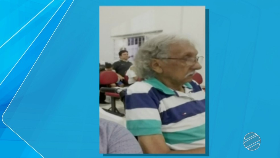 Cantor AmambaÃ­ (Foto: ReproduÃ§Ã£o/TV Morena)