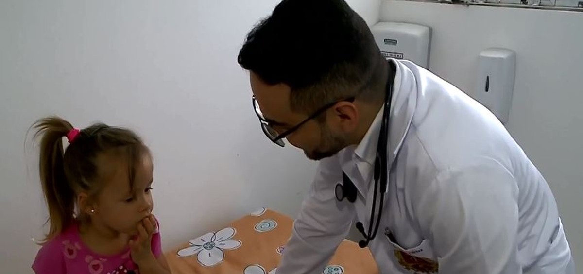 Menos da metade dos profissionais inscritos no Mais Médicos se apresenta em SC