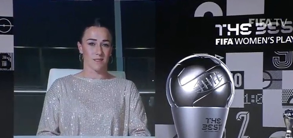 Lucy Bronze ganhou a melhor jogadora feminina no prêmio 2020 da Fifa