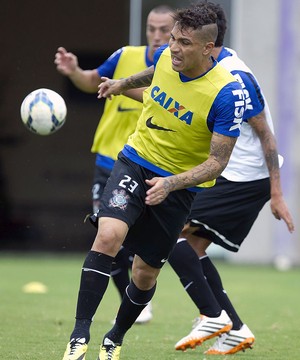 Guerrero no treino do Corinthians (Foto: Daniel Augusto Jr. / Agência Corinthians)