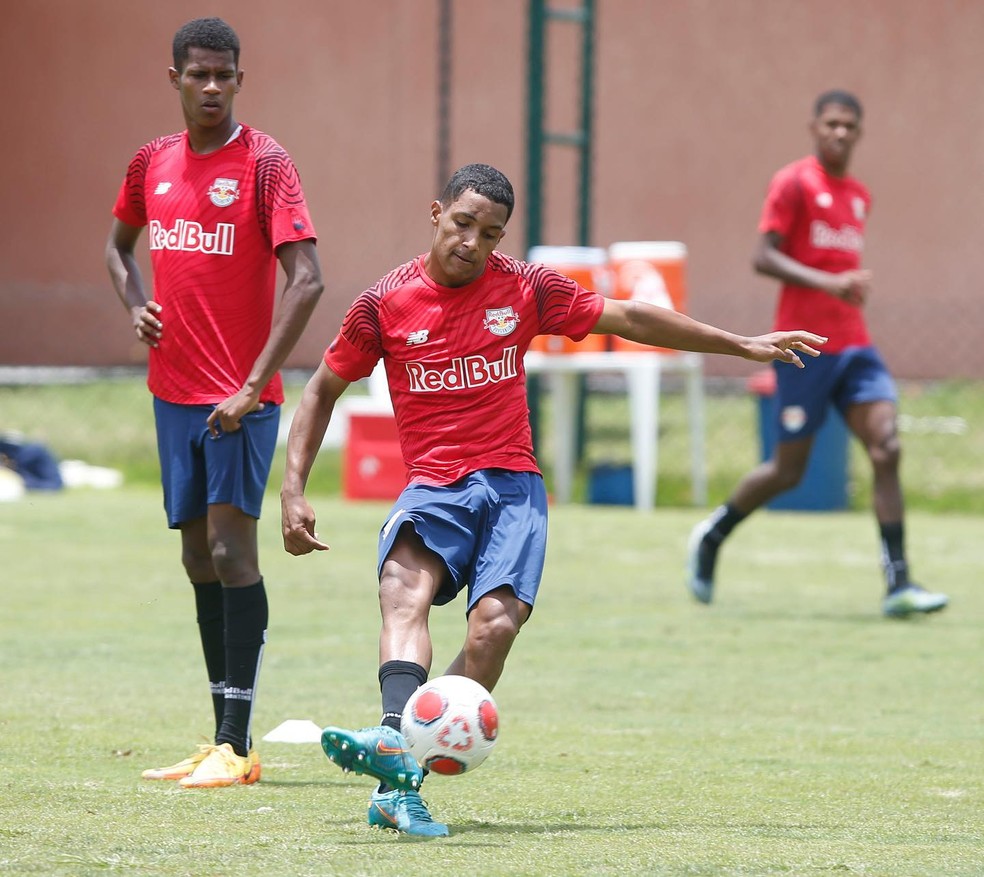 Treino do Bragantino para a Copinha — Foto: Fernando Roberto/Red Bull Bragantino