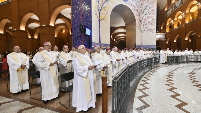 Em carta, CNBB pede paz nas elei&ccedil;&otilde;es e condena 'manipula&ccedil;&atilde;o religiosa' e  fake news | Blog do Gerson Camarotti | G1