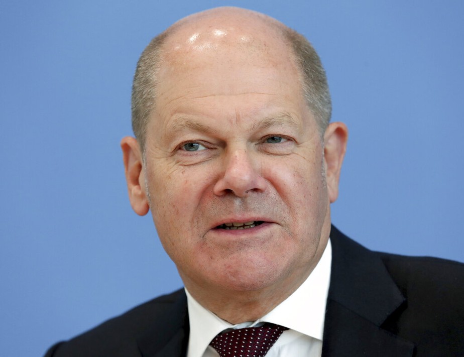 Olaf Scholz assume como premiê e encerra era Merkel na Alemanha